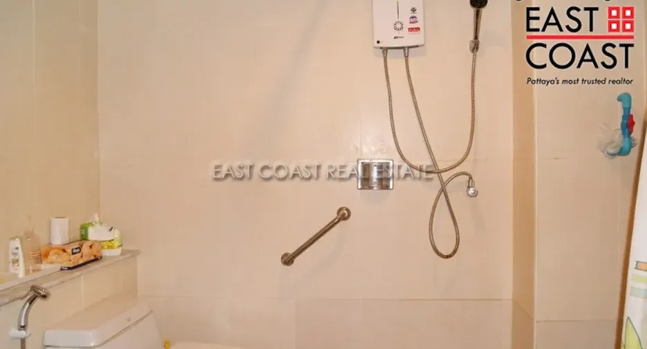 For rent そして for sale retail Space in Bang Lamung, Chonburi
