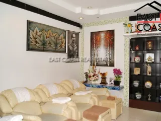 For rent そして for sale retail Space in Bang Lamung, Chonburi