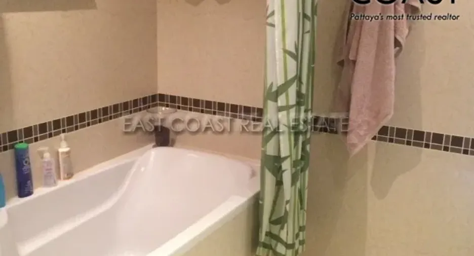 Haus zum Kauf mit 3 Zimmer in Bang Lamung, Chonburi