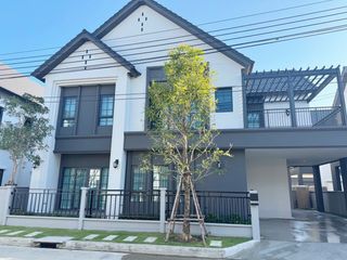 À louer et à vendre 4 chambres maison à Bang Phli, Samut Prakan
