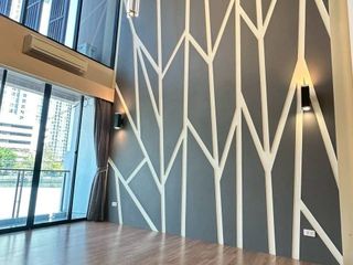 For rent 3 bedrooms townhouse in Khlong Toei, Bangkok