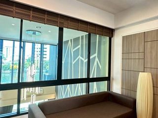 For rent 3 bedrooms townhouse in Khlong Toei, Bangkok
