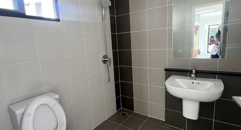 Casa en venta de 4 habitaciones en Mueang Samut Prakan, Samut Prakan