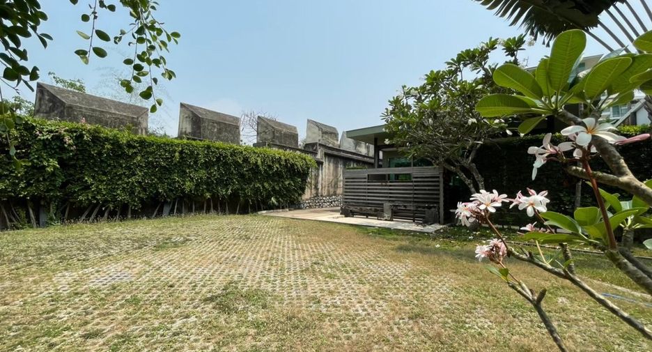 Villa zum Kauf und zur Miete mit 5 Zimmer in Bang Lamung, Chonburi