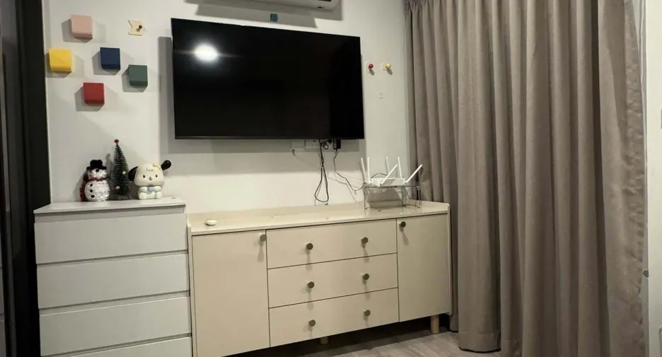 Condo en alquiler de estudio en Huai Khwang, Bangkok