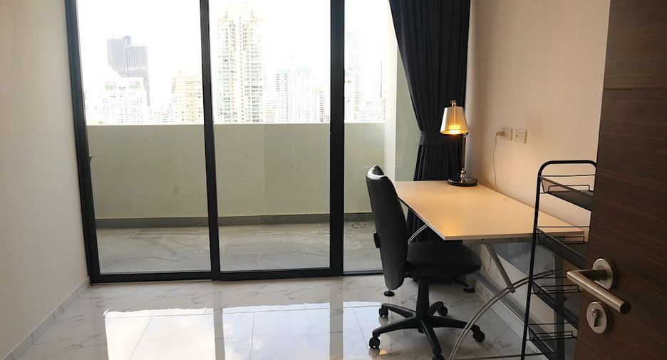 ให้เช่า 3 ห้องนอน คอนโด ใน วัฒนา, กรุงเทพฯ
