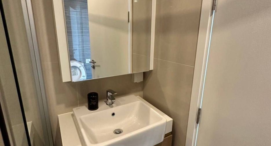 For sale and for rent 2 bedrooms condo in Si Racha, Chonburi
