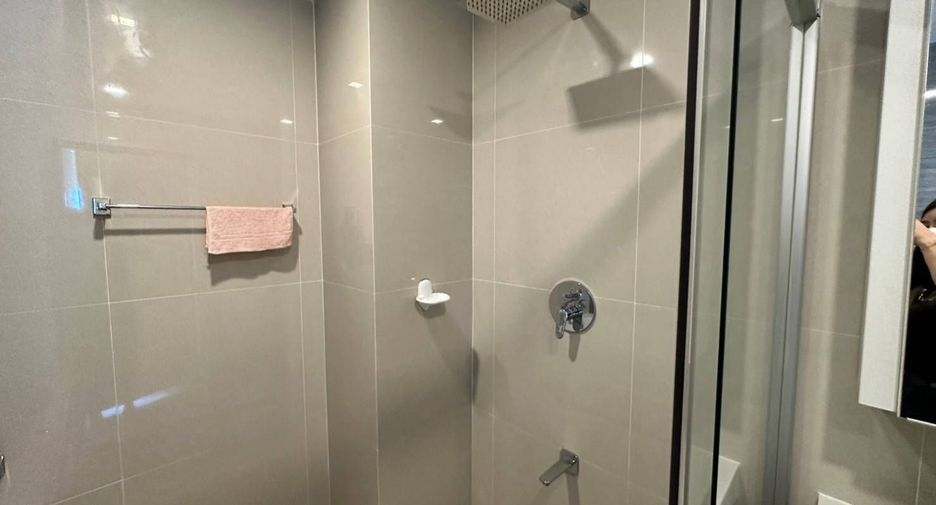 For sale and for rent 2 bedrooms condo in Si Racha, Chonburi