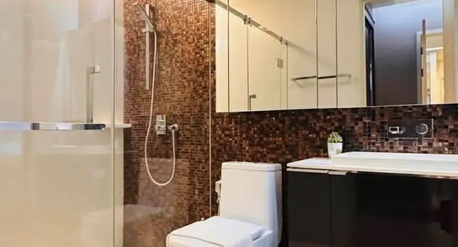 Condo en venta de 2 habitaciones en Sathon, Bangkok
