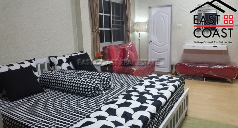 Haus zur Miete mit 4 Zimmer in Bang Lamung, Chonburi