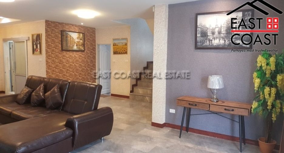 Haus zur Miete mit 4 Zimmer in Bang Lamung, Chonburi