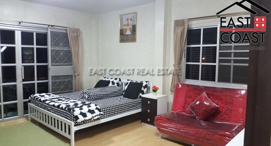 Haus zur Miete mit 4 Zimmer in Bang Lamung, Chonburi