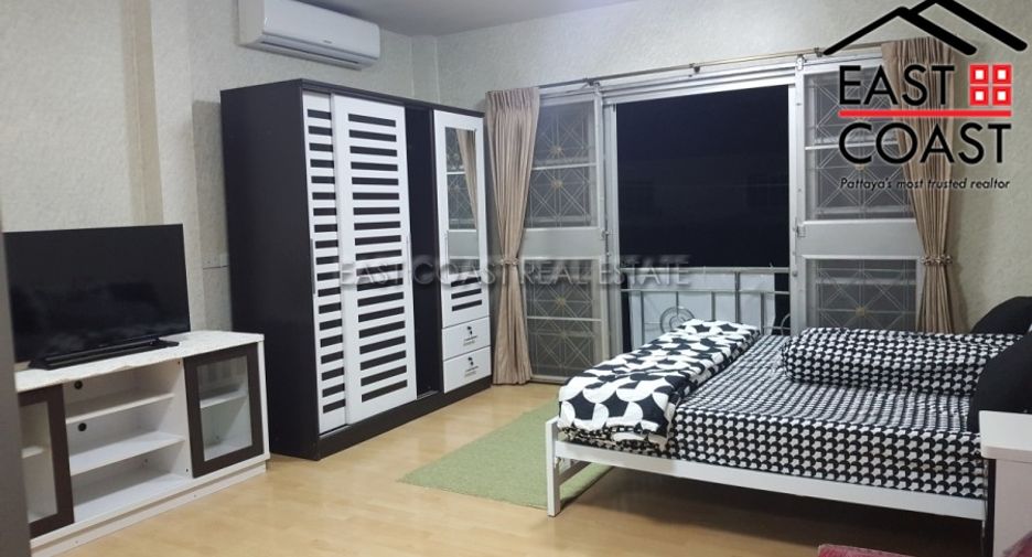 Haus zur Miete mit 4 Zimmer in Bang Lamung, Chonburi