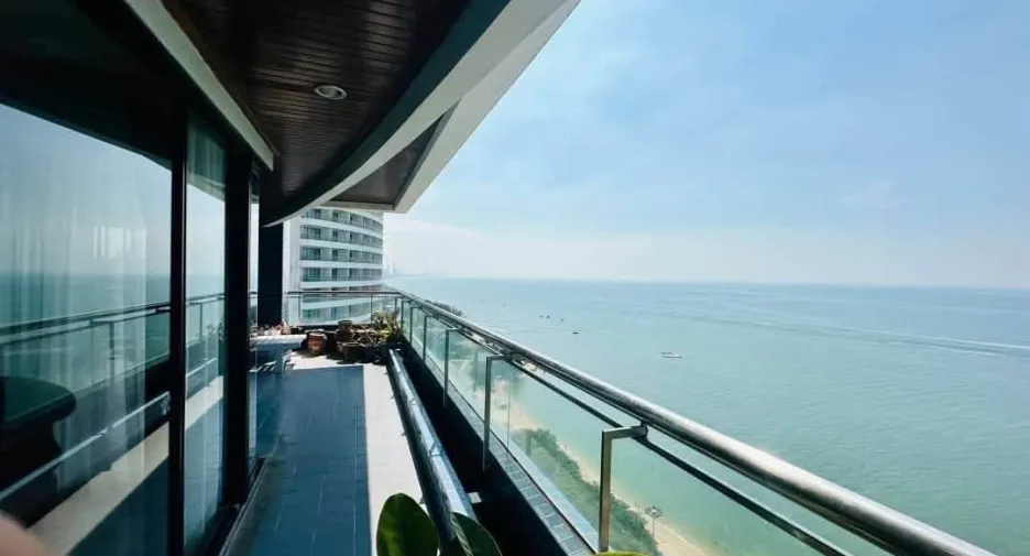 Condo en venta de 3 habitaciones en Bang Lamung, Chonburi