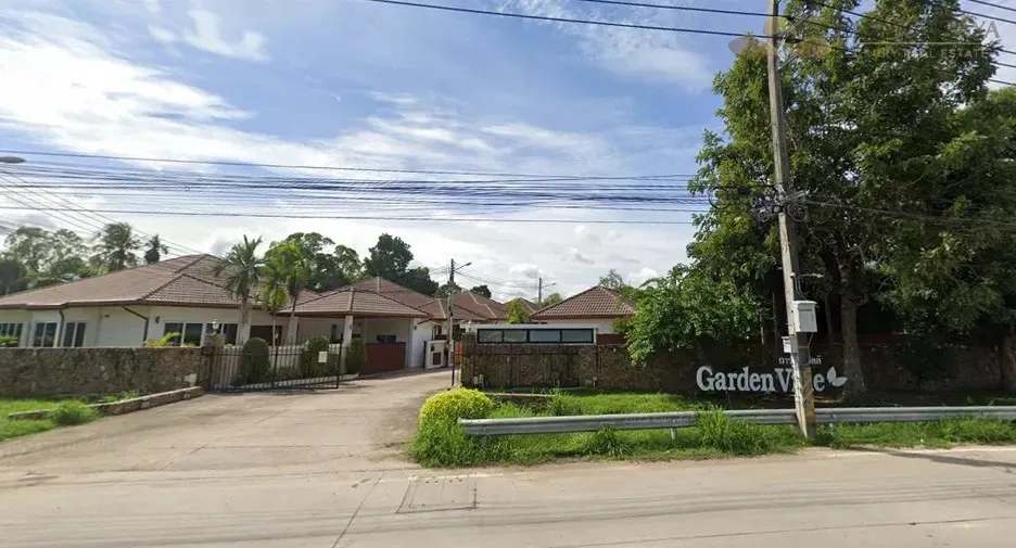 For rent 3 bedrooms villa in Huay Yai, Pattaya