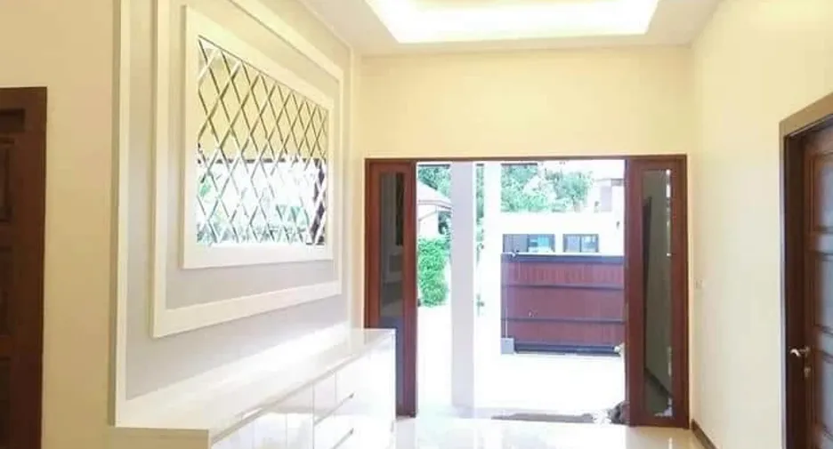 For rent 3 bedrooms villa in Huay Yai, Pattaya