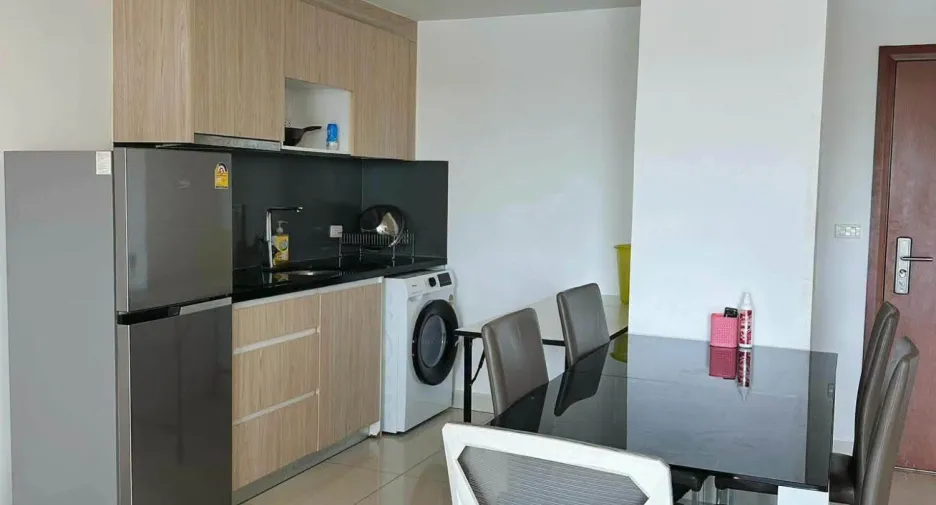 For sale 2 bedrooms condo in Jomtien, Pattaya