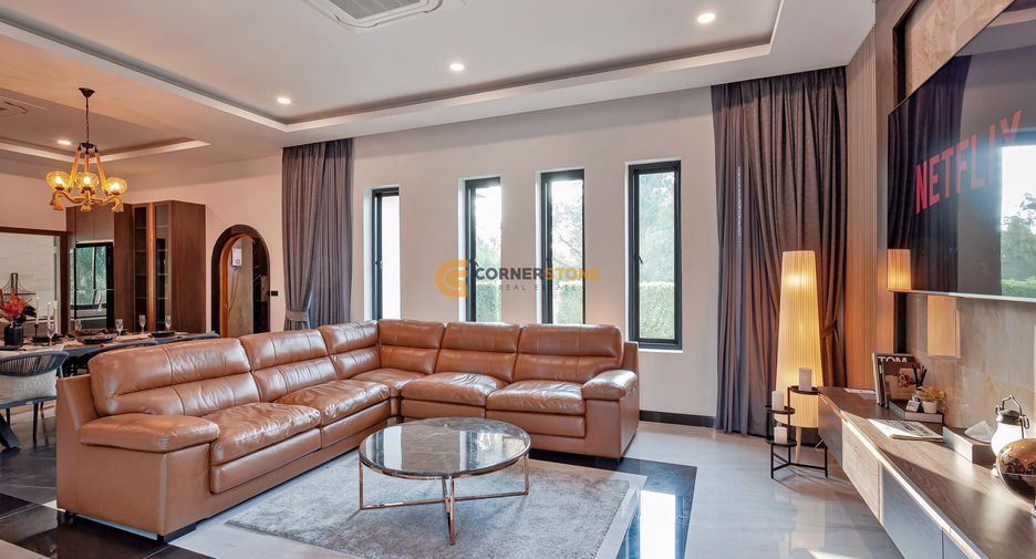 For rent 5 bedrooms house in Huay Yai, Pattaya