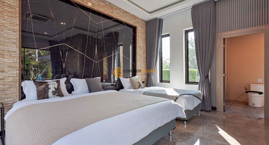 For rent 5 bedrooms house in Huay Yai, Pattaya