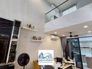 Casa adosada en alquiler y en venta de 3 habitaciones en Yan Nawa, Bangkok