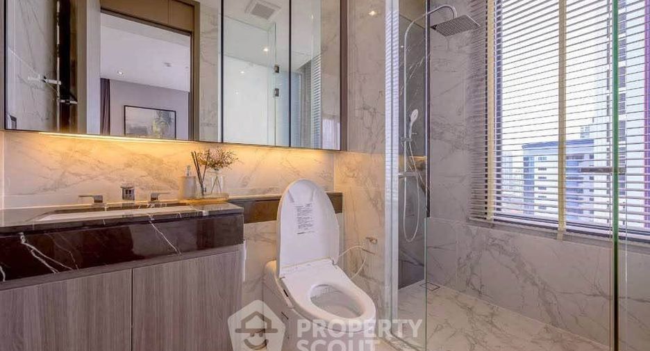 Condo en venta de 3 habitaciones en Khlong Toei, Bangkok