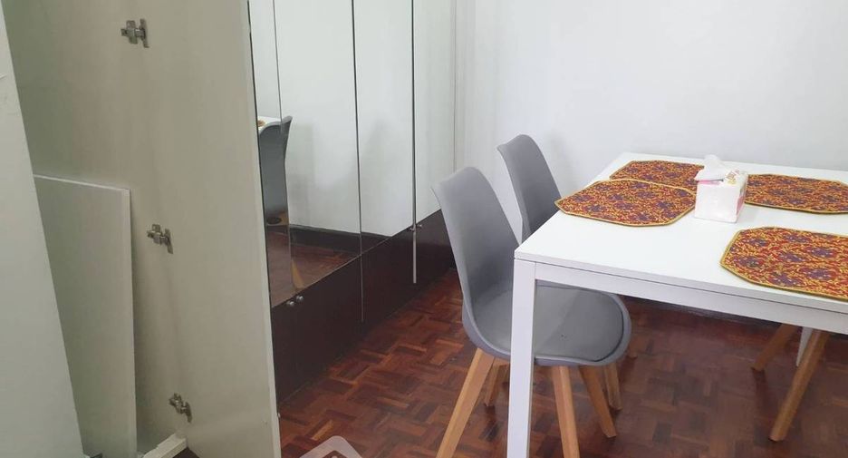Wohnung zur Miete mit 1 Zimmer in Khlong Toei, Bangkok