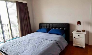 For rent 3 bedrooms condo in Khlong San, Bangkok