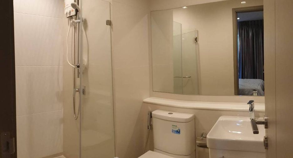 For rent 1 bed condo in Huai Khwang, Bangkok