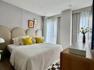 For rent 3 ベッドルーム condo in Huai Khwang, Bangkok