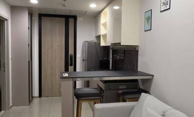 Condo en alquiler de 1 habitaciones en Khlong Toei, Bangkok
