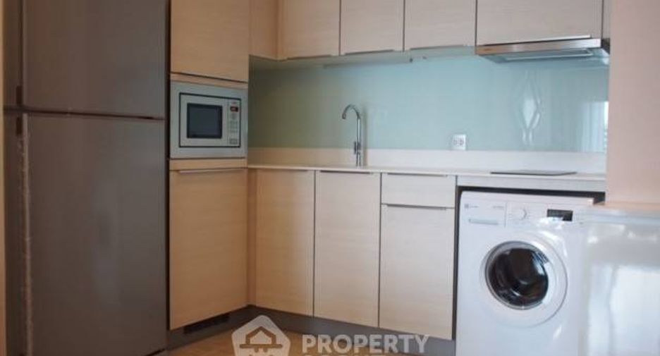 For sale 2 bedrooms condo in Watthana, Bangkok