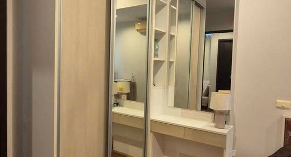 For sale 2 bedrooms condo in Khan Na Yao, Bangkok