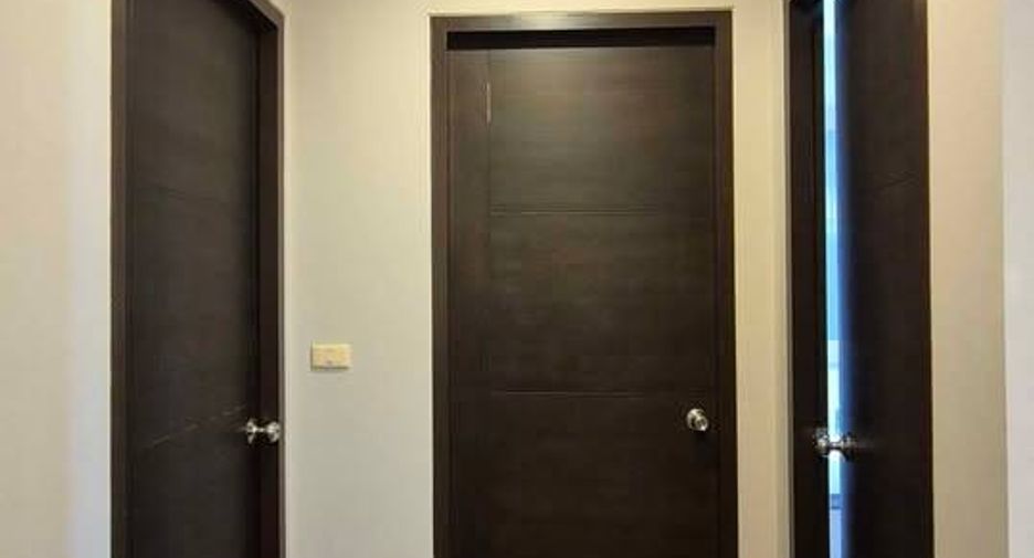 For sale 2 bedrooms condo in Khan Na Yao, Bangkok
