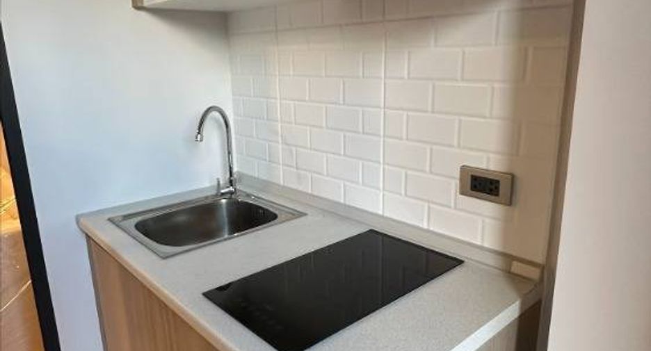 For sale 1 bed condo in Suan Luang, Bangkok