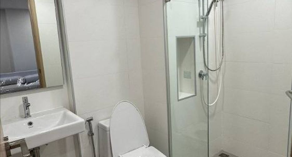For sale 1 bed condo in Suan Luang, Bangkok