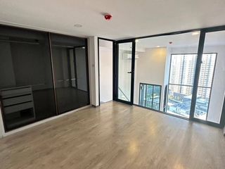 Wohnung zum Kauf mit 1 Zimmer in Huai Khwang, Bangkok