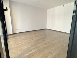Wohnung zum Kauf mit 1 Zimmer in Huai Khwang, Bangkok