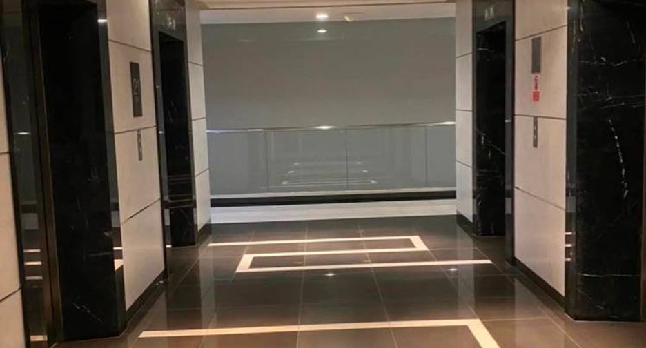 Продажа 1 кровать кондо в Пхра Кханонг, Бангкок