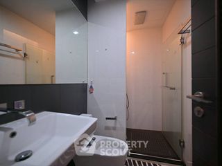 出售 2 卧室 公寓 在 Huai Khwang, 曼谷