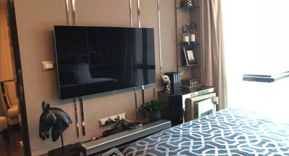 For sale 2 bedrooms condo in Watthana, Bangkok
