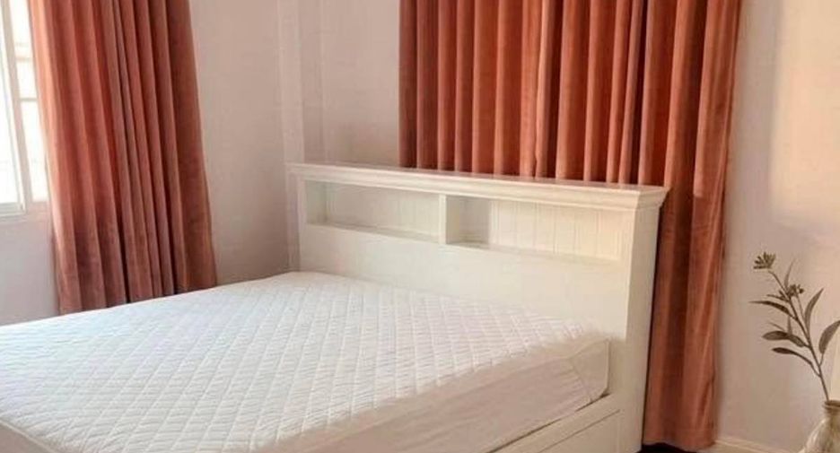 Casa en venta de 3 habitaciones en Lat Krabang, Bangkok