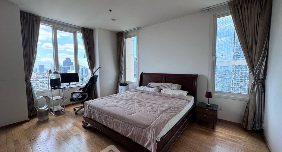 À vendre 2 chambres condo à Sathon, Bangkok