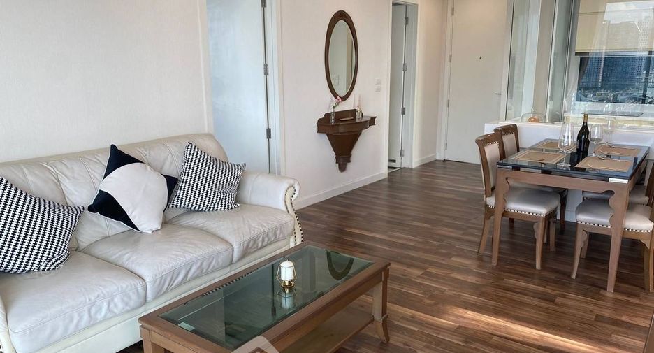 Condo en venta de 2 habitaciones en Phra Khanong, Bangkok