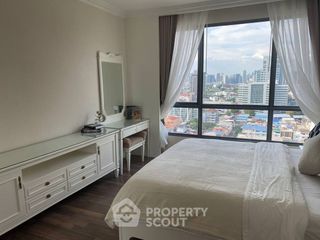Condo en venta de 2 habitaciones en Phra Khanong, Bangkok