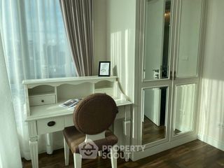 Condo en venta de 2 habitaciones en Phra Khanong, Bangkok