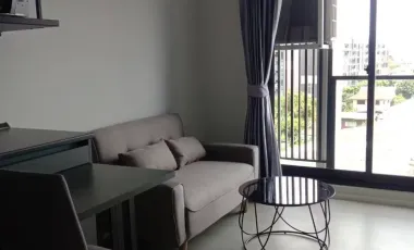 Condo en alquiler de estudio en Phasi Charoen, Bangkok