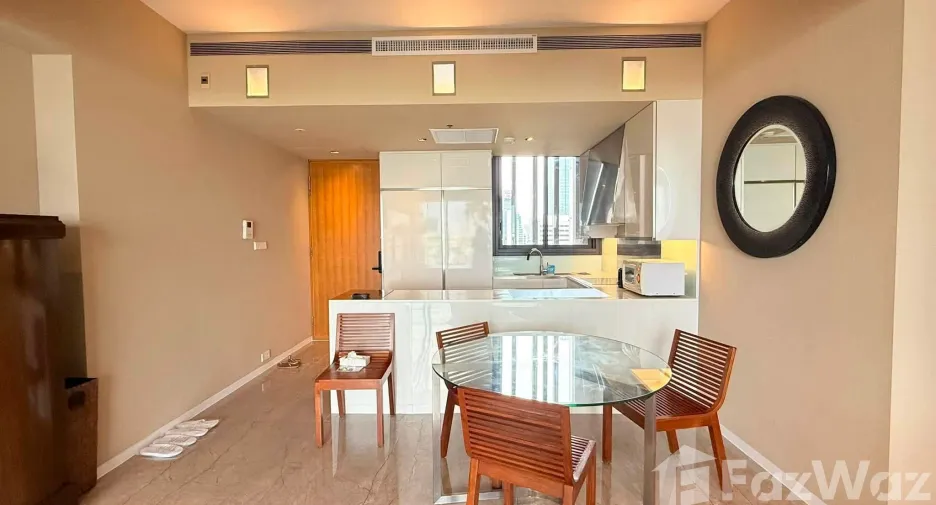 For rent 2 bedrooms condo in Sathon, Bangkok
