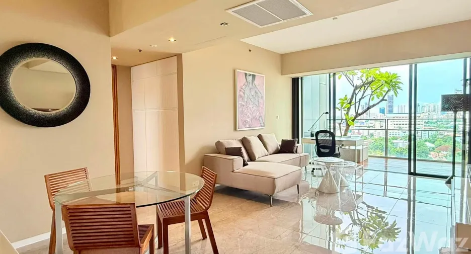 For rent 2 bedrooms condo in Sathon, Bangkok