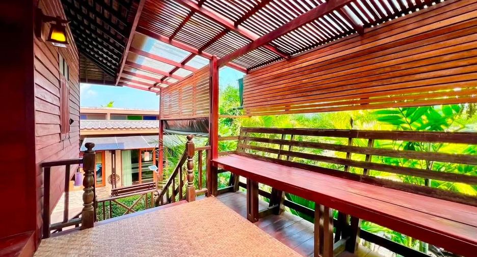 For rent 3 bedrooms house in Saraphi, Chiang Mai