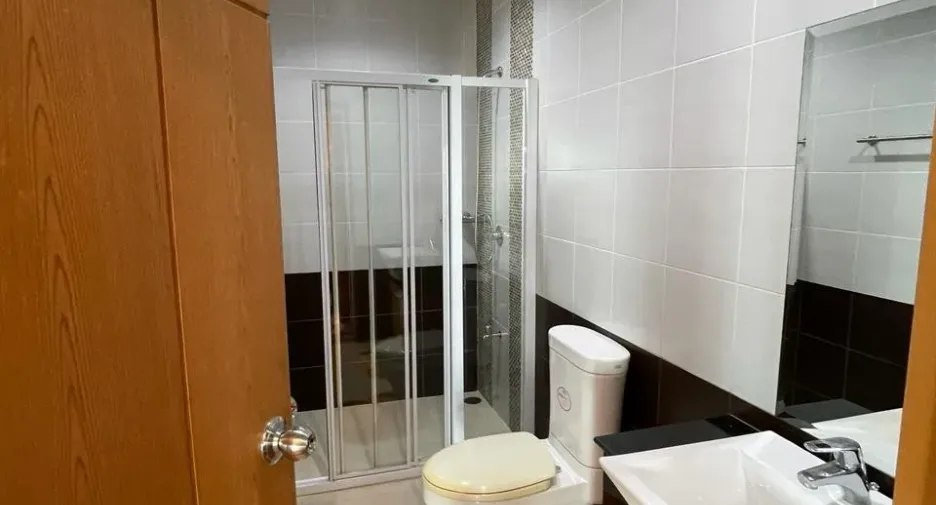 For sale 2 ベッドルーム condo in Mueang Chiang Mai, Chiang Mai